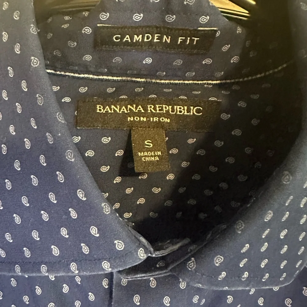 Banana Republic Navy/White Patterned Camden Fit Non Iron long sleeve size Small